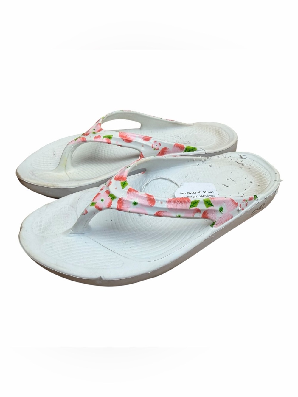 Oofos size 7 White Flip Flop Sandals with Pink Floral Strap - Picture 1 of 7